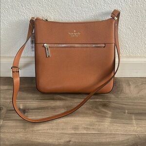 Kate Spade Tan Leather Crossbody Bag with Adjustable Strap
